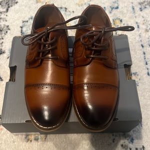 New toddler boys dress shoe
